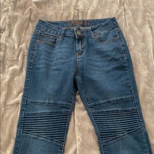 Moto skinny jeans